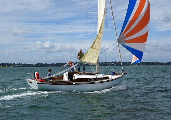 sailboats cruising cruising sailboats sailboats cruising cruising sailboats